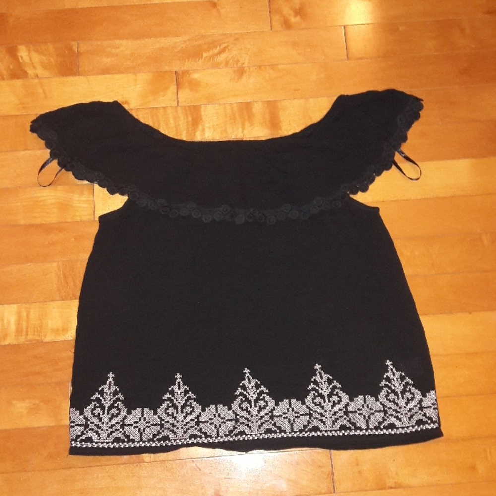 Off the shoulder shirt